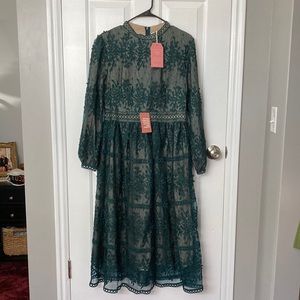 NEVER WORN ( NEW) Sicily dress in Hunter Green, Ivy City Co